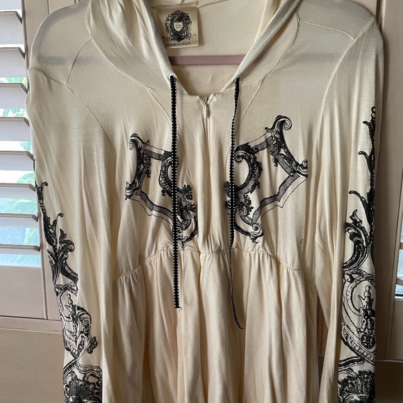 A.G.A Couture - Picture 3 of 4